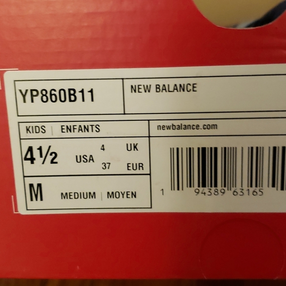 New Balance kids 1 - Picture 2 of 3